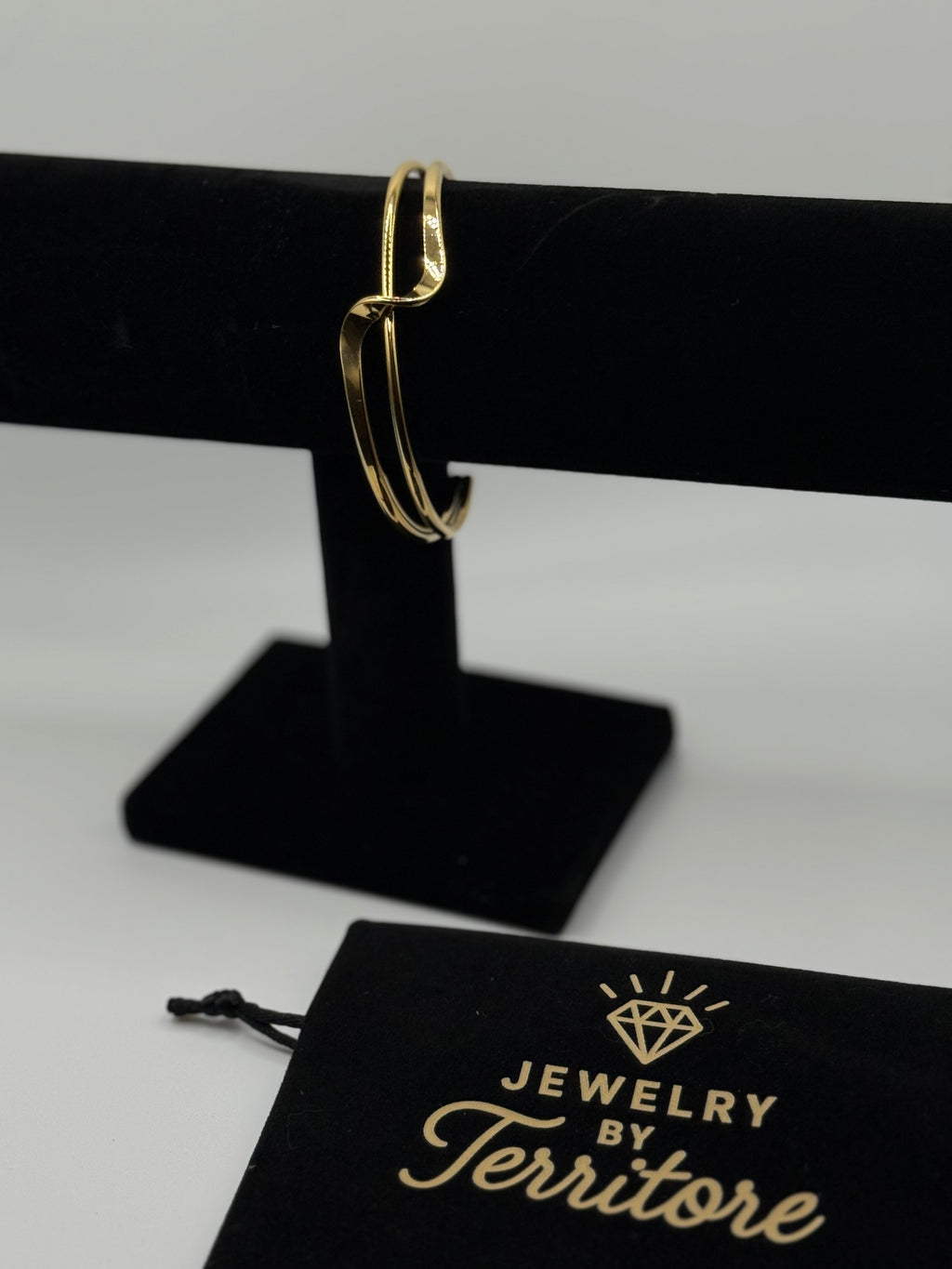 Stainless steel bangle